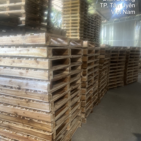 pallet gỗ cũ tân uyên